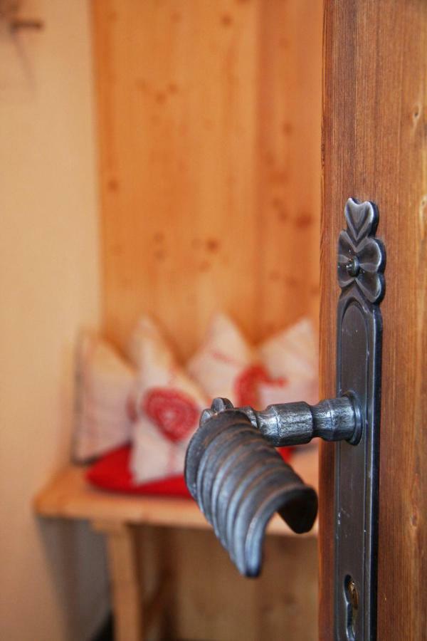 Chalet Tyrol Fuegen Exterior photo