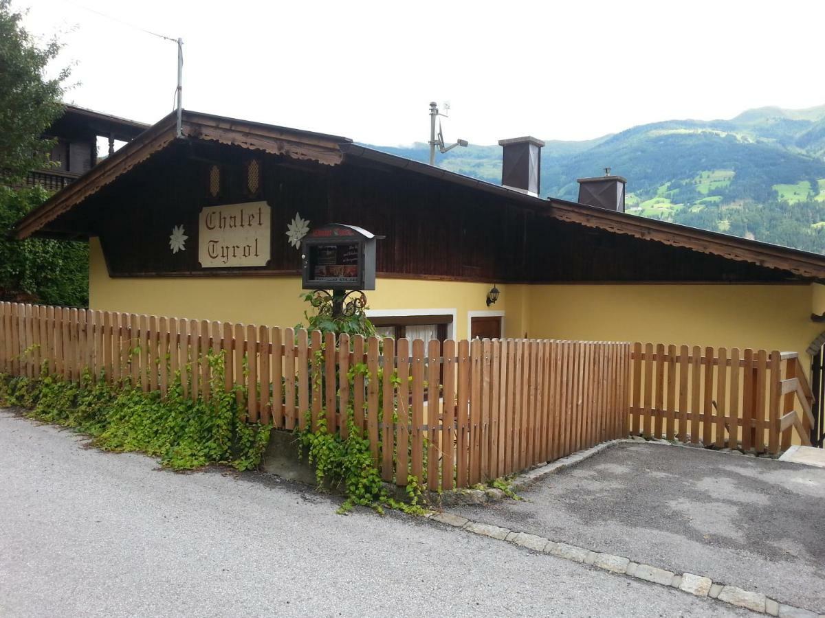 Chalet Tyrol Fuegen Exterior photo