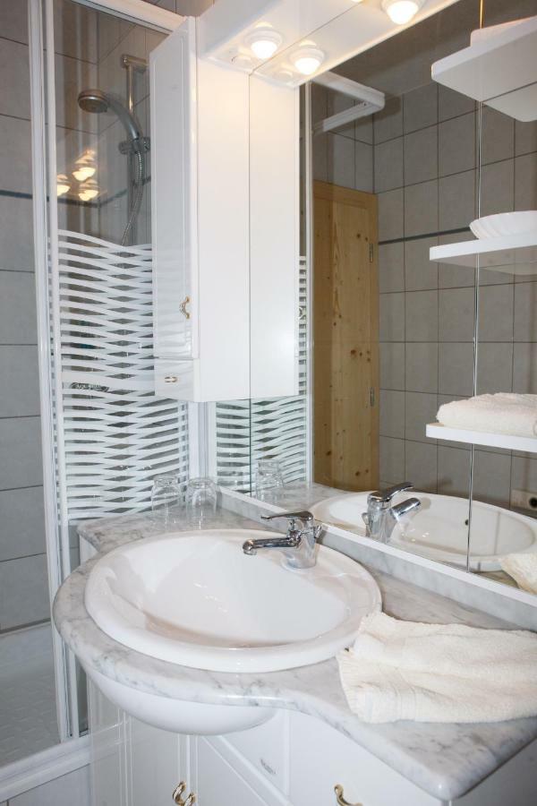 Chalet Tyrol Fuegen Exterior photo
